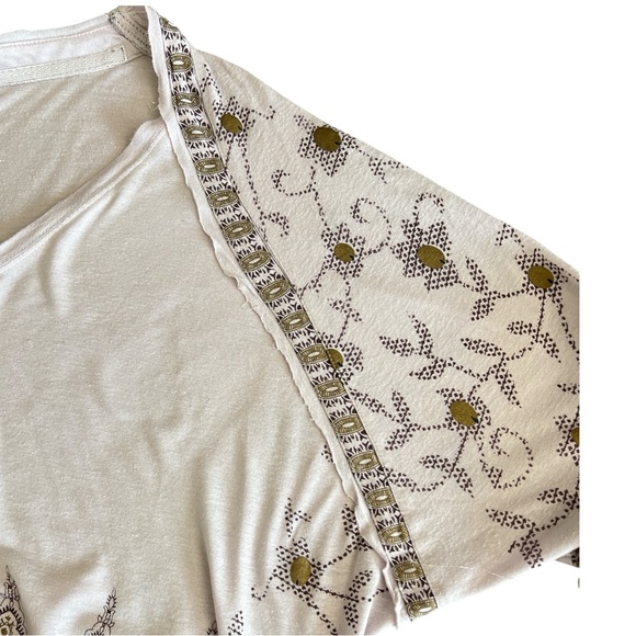 Free People Medallion Print Boho Bell Sleeve Blouse Top V-Neck Size S - Picture 7 of 11